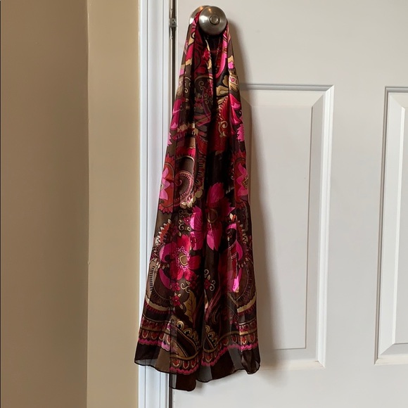 Scarf - Picture 2 of 3